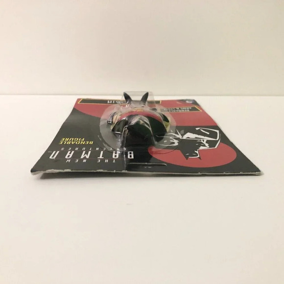 The New Batman Adventure Robin Bendable Figure 5 Inch Tall Toy DC Comics - Picture 13 of 16
